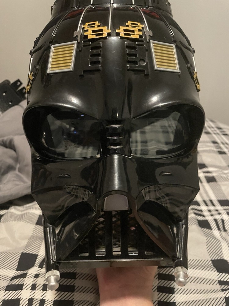 Hasbro Darth Varder Helmet