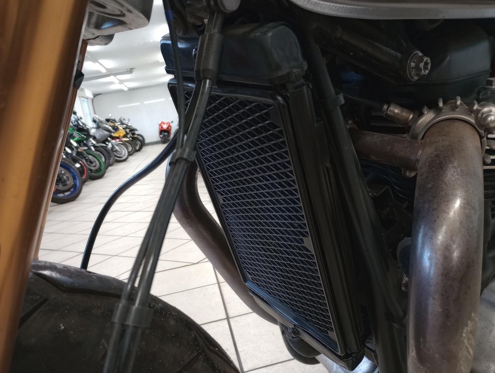 2015 TRIUMPH THRUXTON THRUXTON 1200 R RADIATOR
