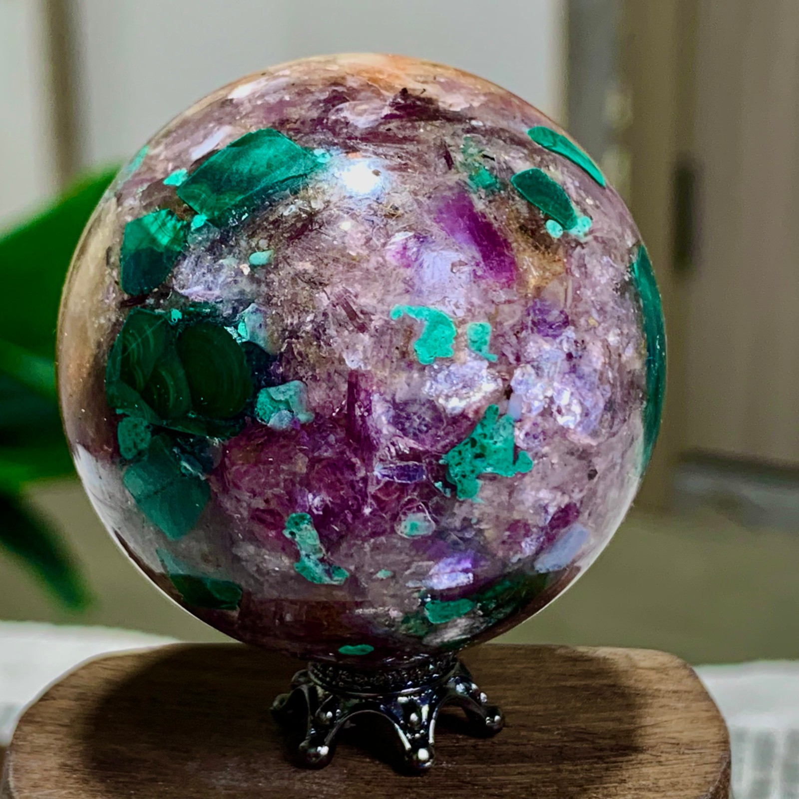 127G Newly discovered rare malachite purple mica symbiotic sphere restoration