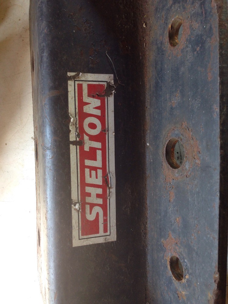 Shelton Step Bumper Hitch black with 4" drop