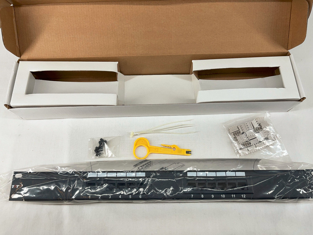 Patch Panel UTP 12 Port Ethernet CAT5e RJ45 110 Network