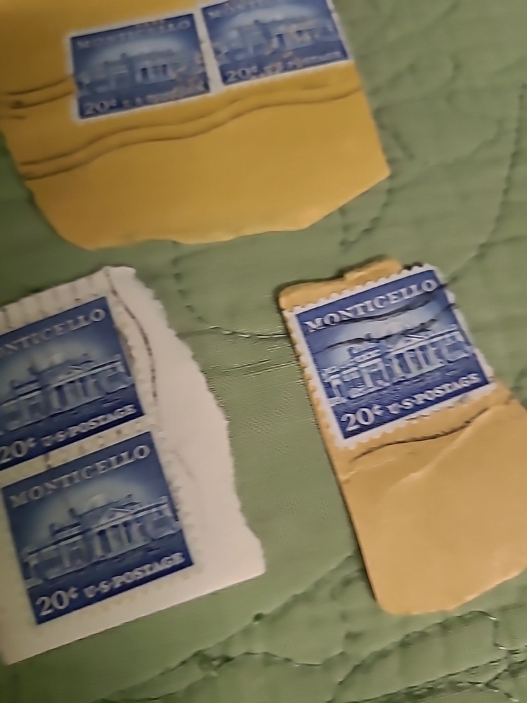 17 MONTICELLO STAMPS (ENVELOPE 62)