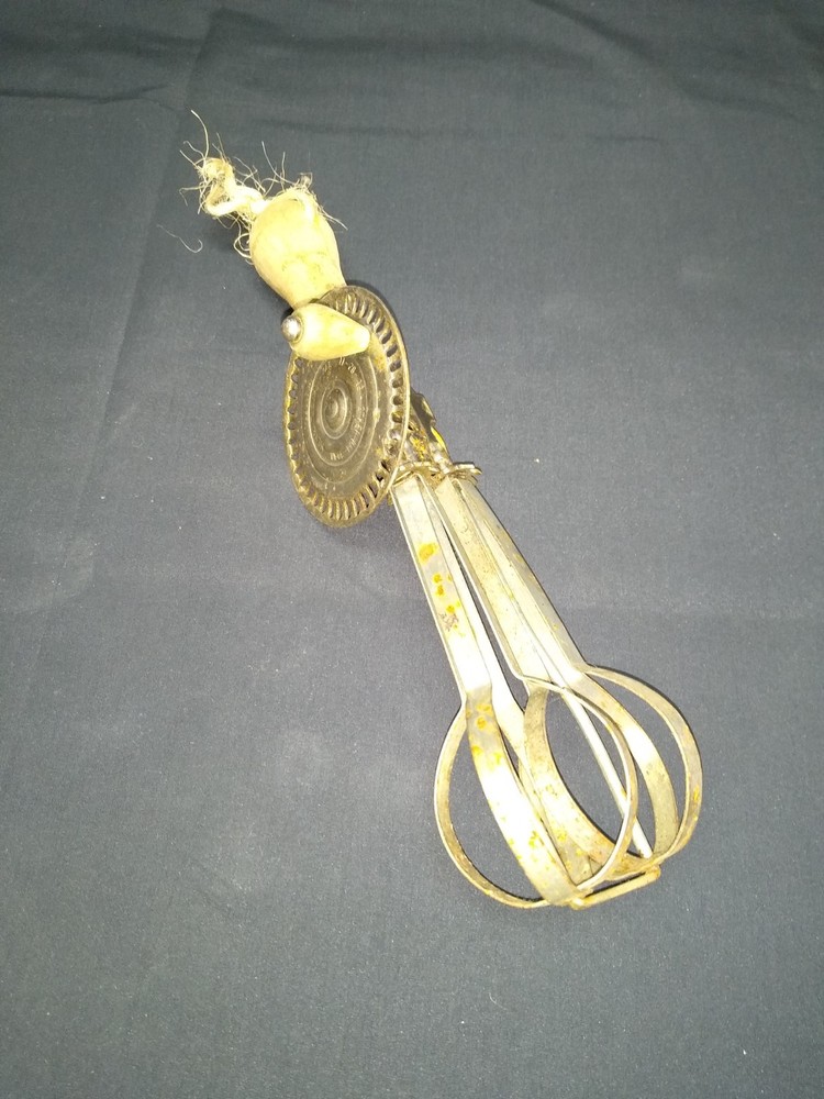 Hand Mixer