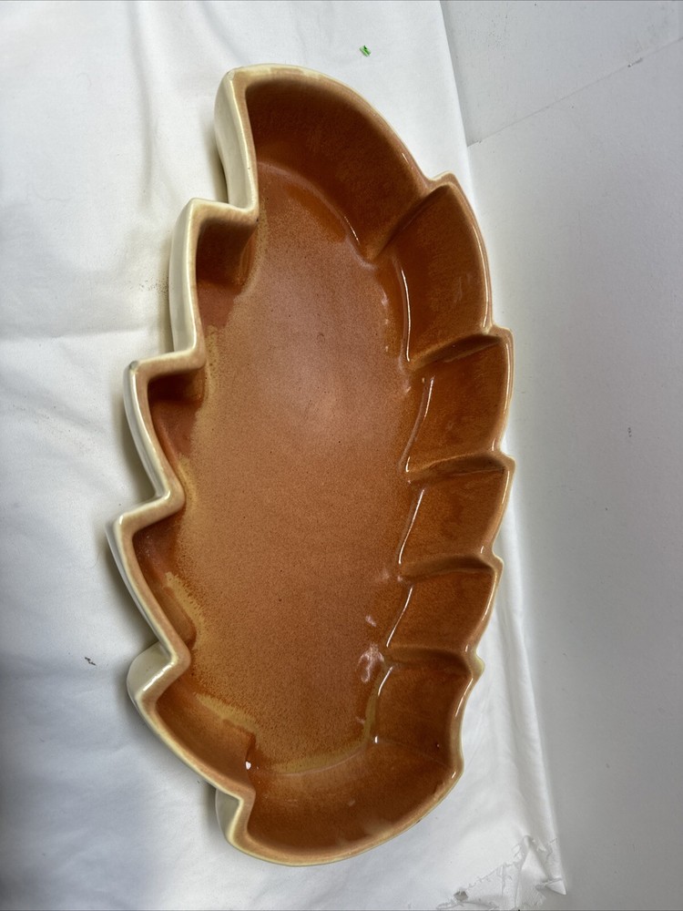 Vtg Haeger Pottery Shallow Leaf Tray
