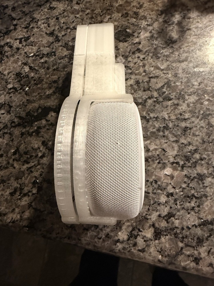 Amazon Echo Dot 3rd Generation Smart Speaker White With Wall Mount Holder