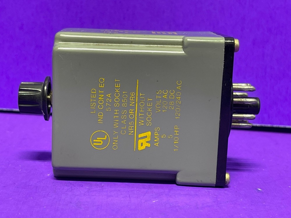 Square D 8501 JCK-13 Solid State Timing Relay On Delay 0.6-60 Sec