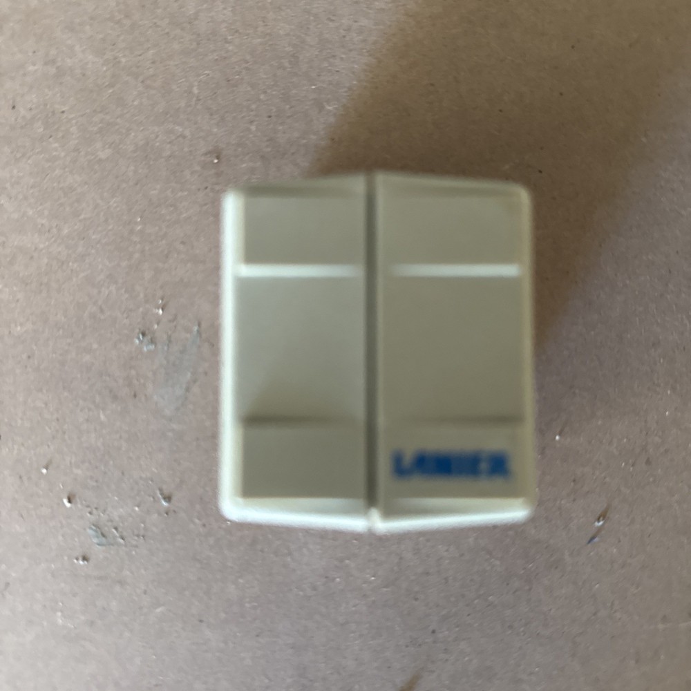 LANIER Micro/Mini Cassette Tape Eraser