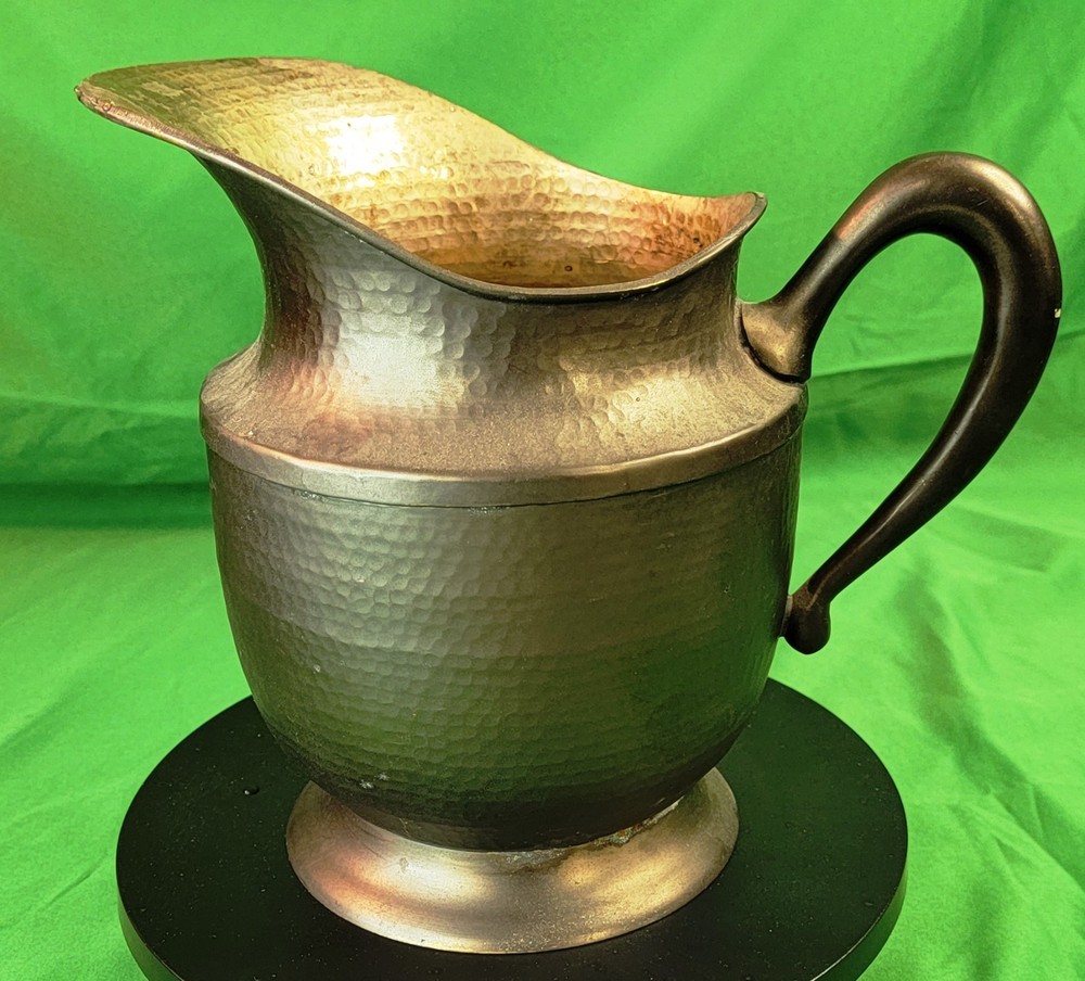 Vintage Dept 56 Hammered Silver Tone 2 quart Water Pitcher