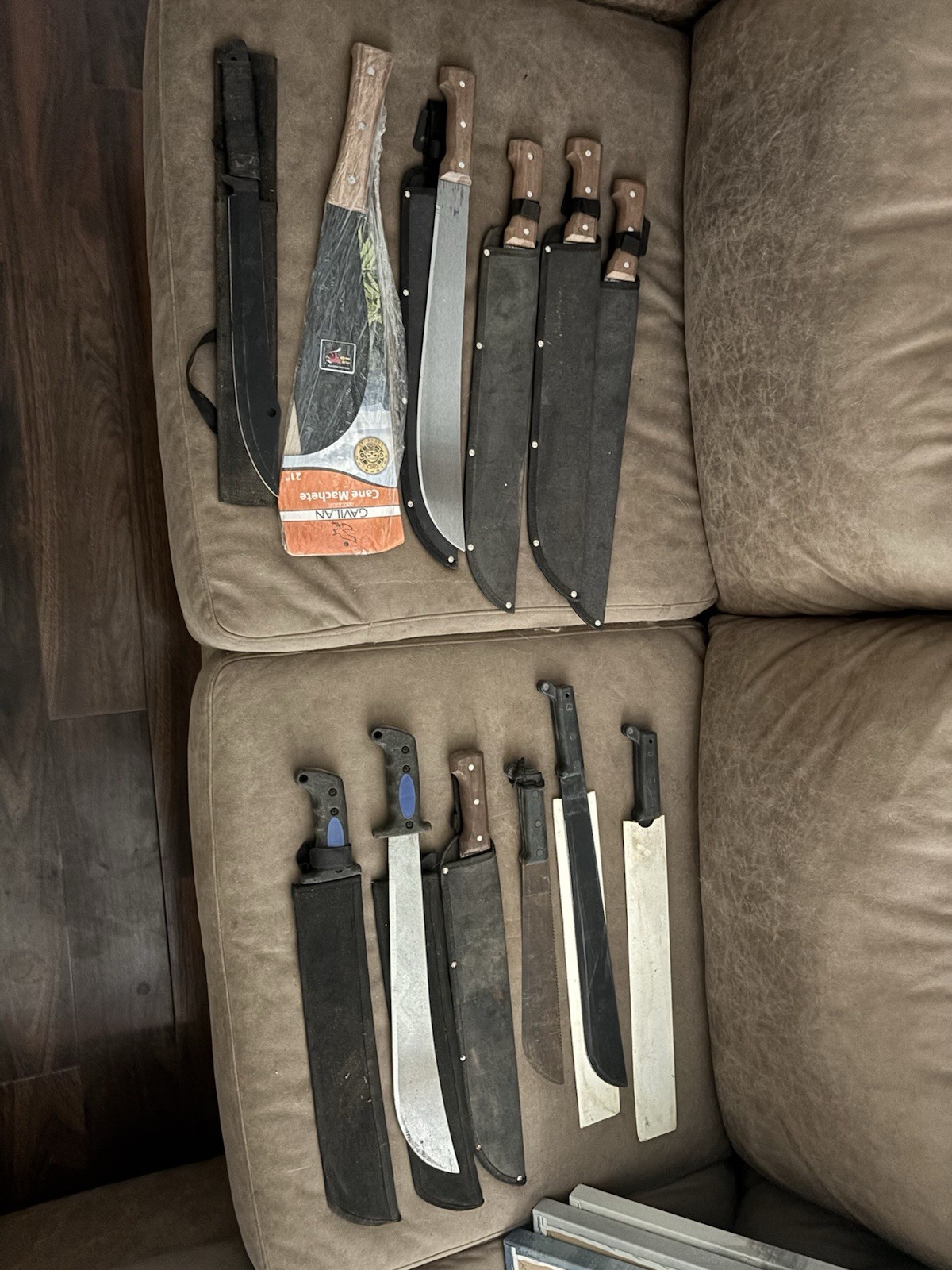 machete Lot