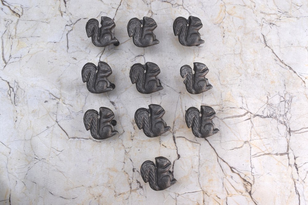 Squirrel Shape Vintage cast iron cabinet drawer door Gate knobs handles pull 10p