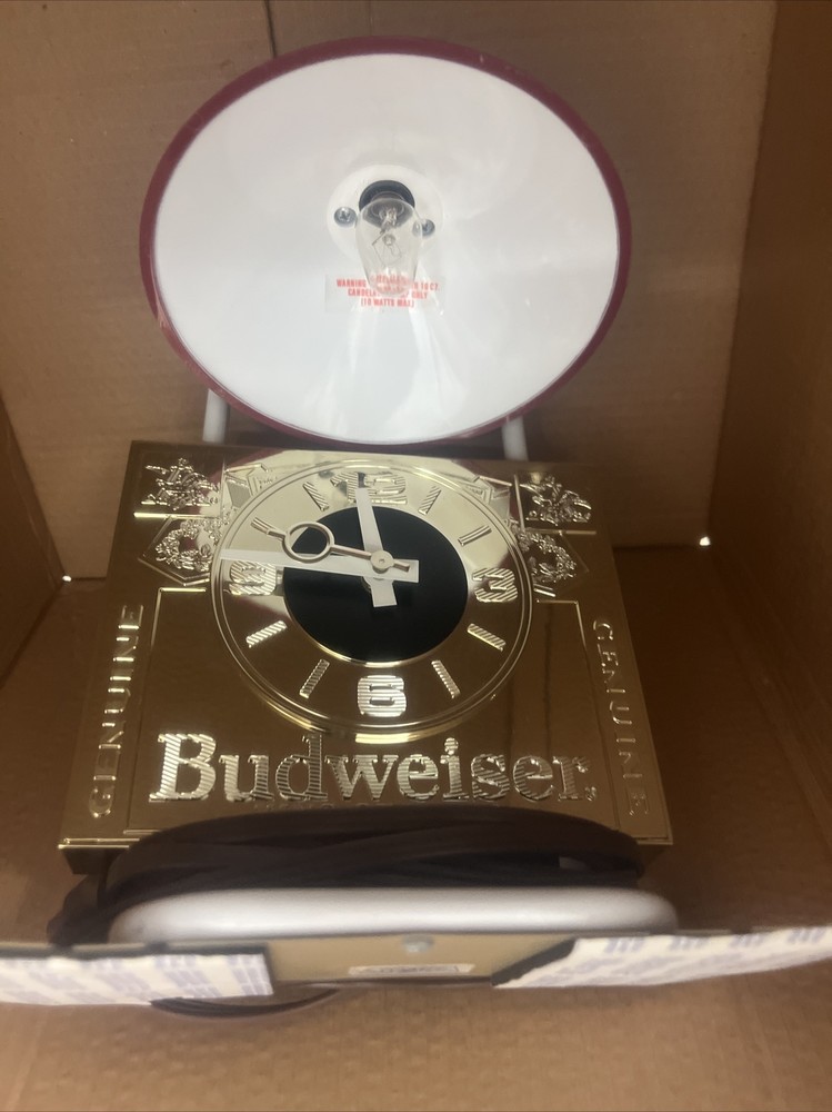 budweiser Collectible clock vintage