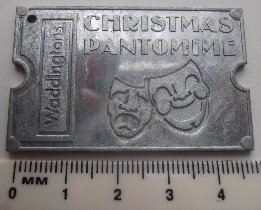 WADDINGTONS CHRISTMAS 2007 TOKEN MEDALLION. CHRISTMAS PANTOMIME CINDERELLA