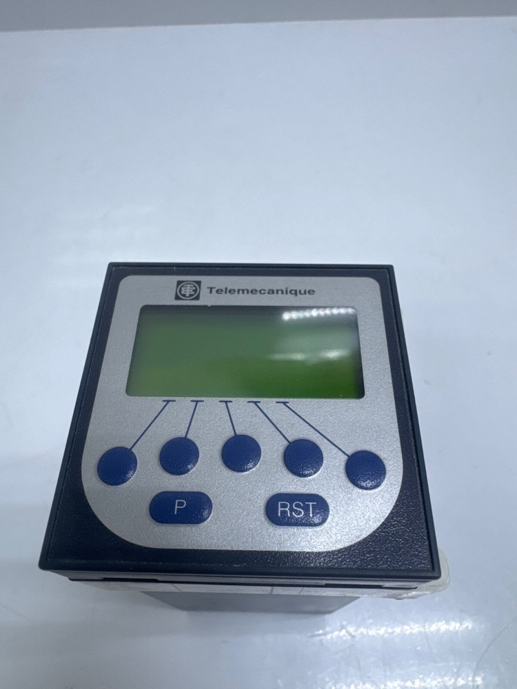 Telemecanique RC87618222 Multifunction counter