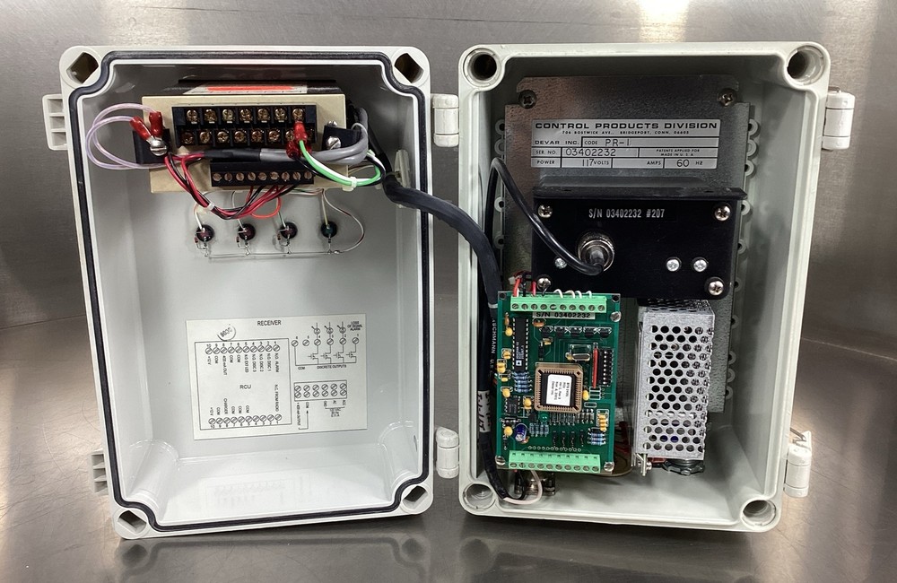 Devar Receiver Model PR-1 with Model 3019 Panel Meter 3A-27