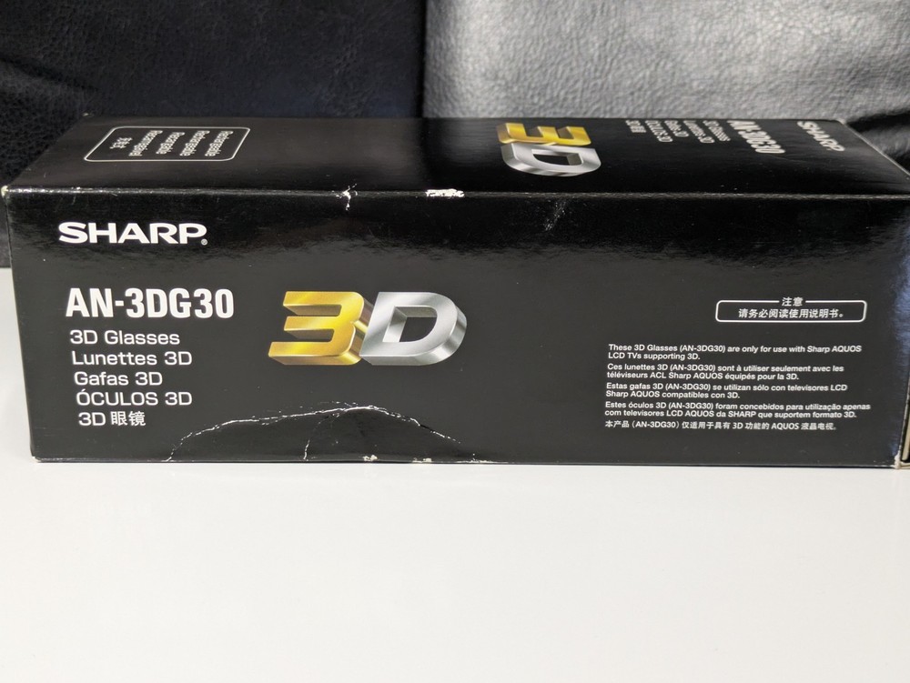 NIB Sharp 3D Glasses Rechargeable 3D Glasses Sharp AN-3DG30 Dead Stock