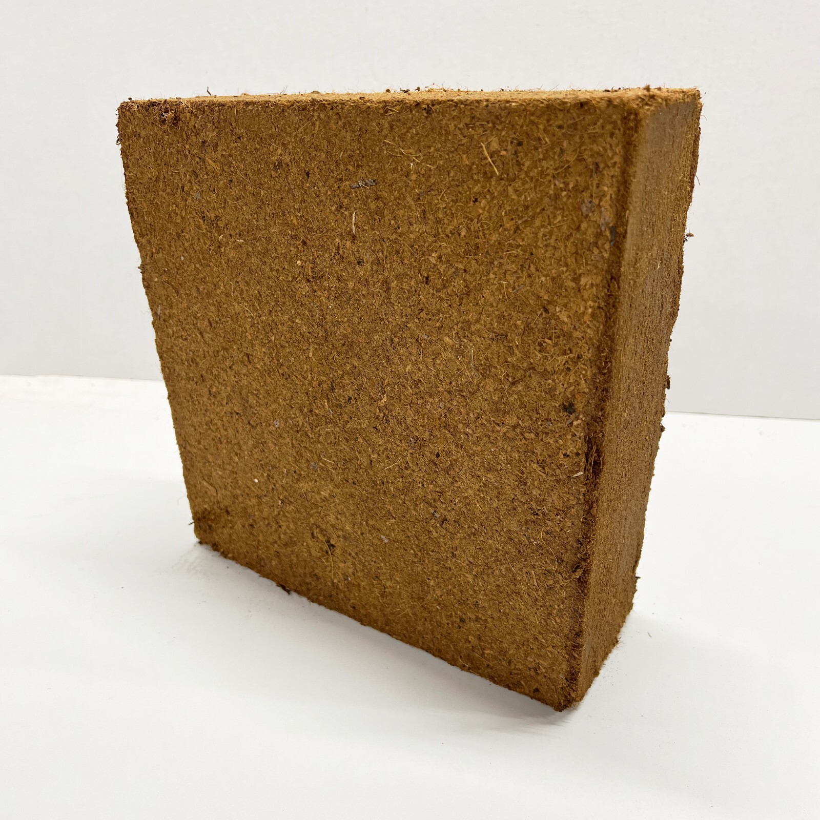Best Coco Peat - Premium Coir Pith 5Kg/11 Lbs Block, Expands to 15 Gallon,Low EC
