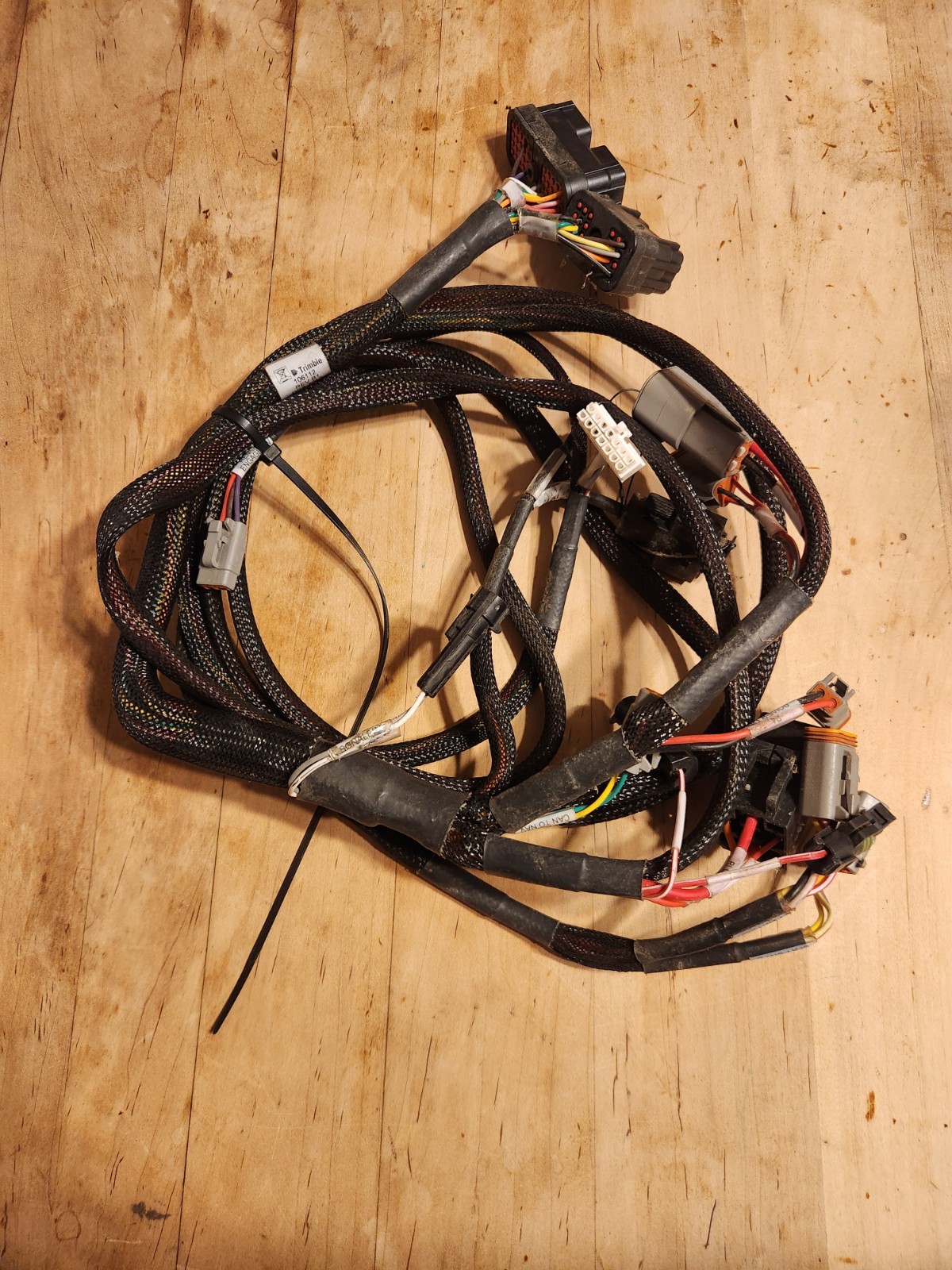 TRIMBLE PN: 106112 Cable Assy, Integrated Kubota M7