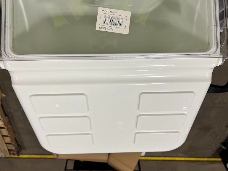 Baker's Lane 12.6 Gallon / 200 Cup Shelf Ingredient Bin