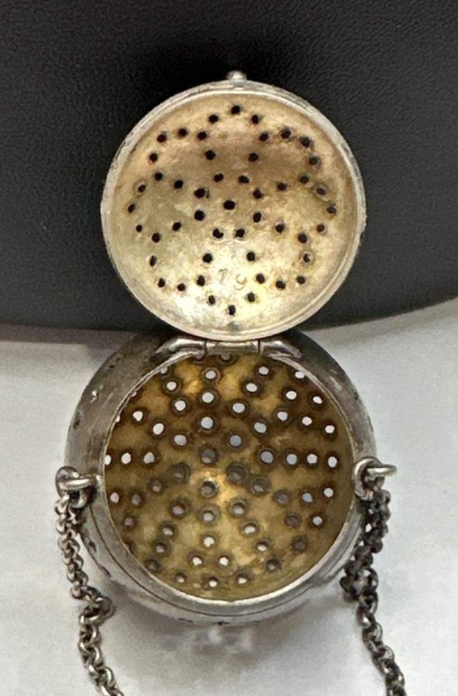 Vintage Plated Silver Tea Infuser