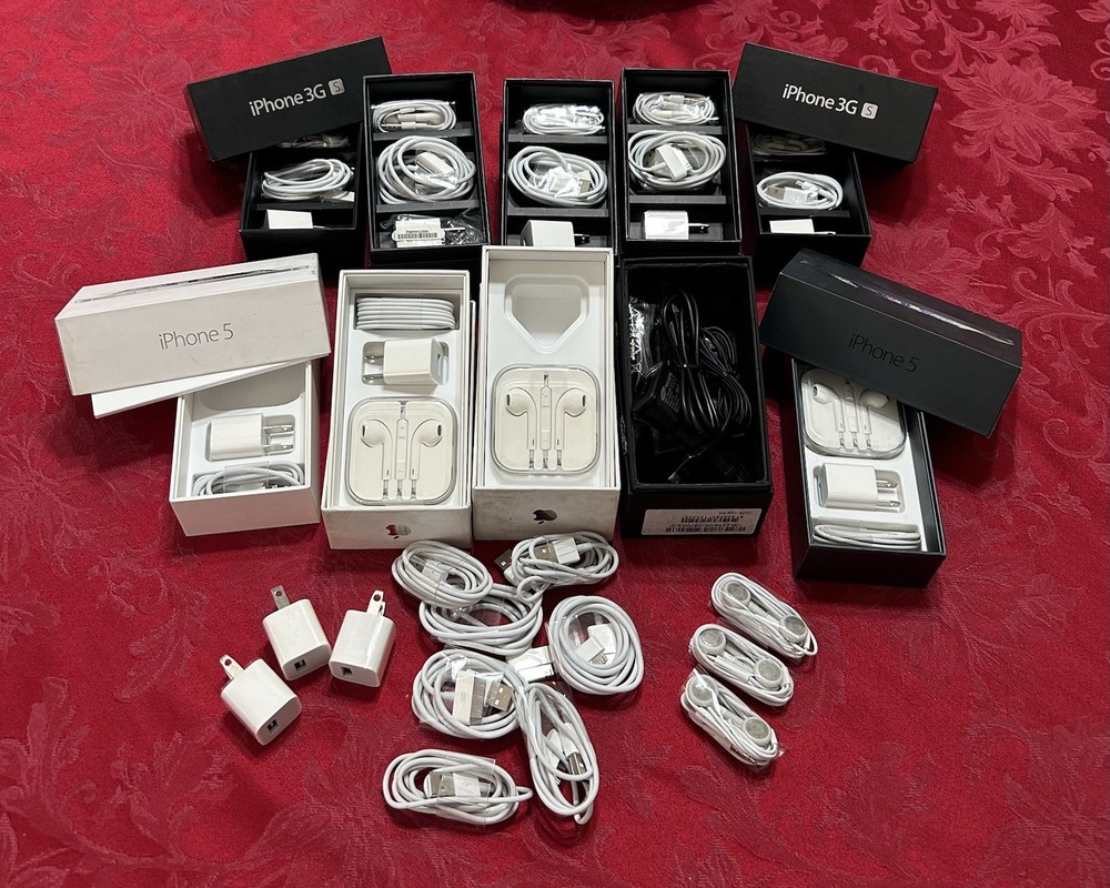 Large Mixed Lot Apple Cord, Earbuds, & Accessories – AS-IS Untested. BOXES EMPTY