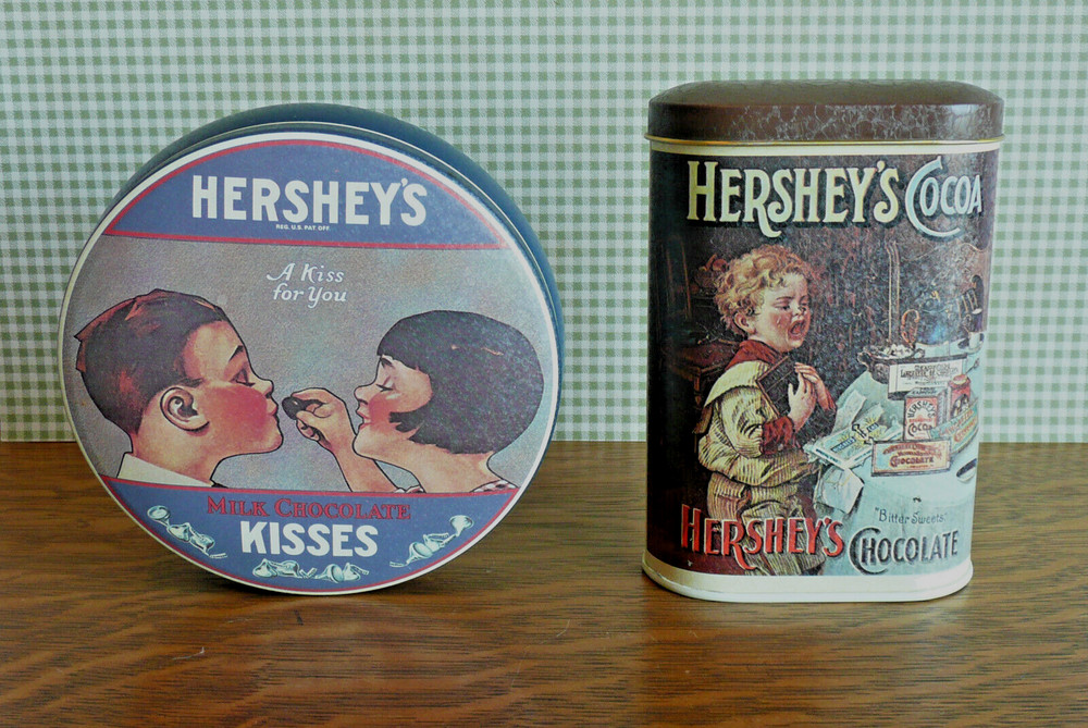 2 Fun Vintage Hershey's Chocolate Candy Cocoa Tins