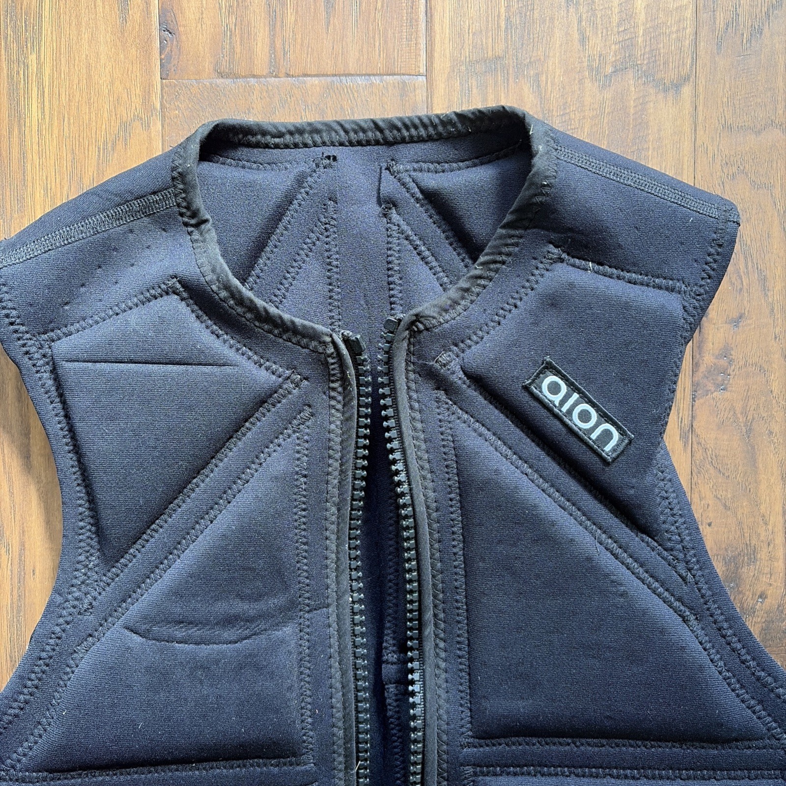 Aion Black Men’s Workout Vest 8 lbs Men’s Medium Weight Vest Running Walking