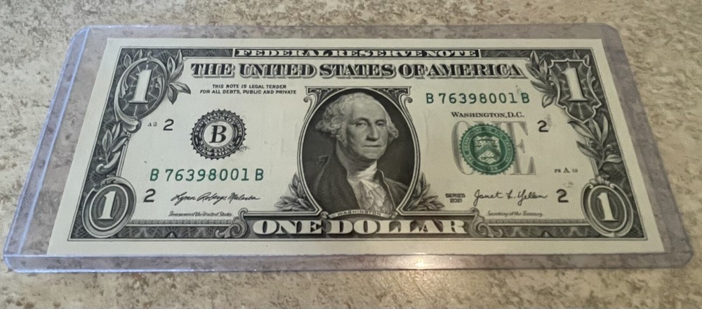 2021 $1 Bill With COOL EXTRA DIGIT 5 Serial Num. INK Error Note￼￼CRISP UNCIR