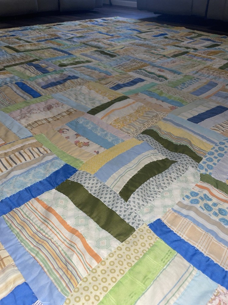 Handcrafted Patchwork Quilt Abstract Pattern Multicolor with Floral Backing