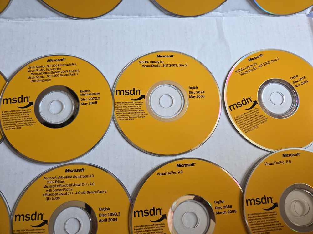 Microsoft MSDN Subscription Archive (2001–2005) – Visual Studio, SQL Server, Win