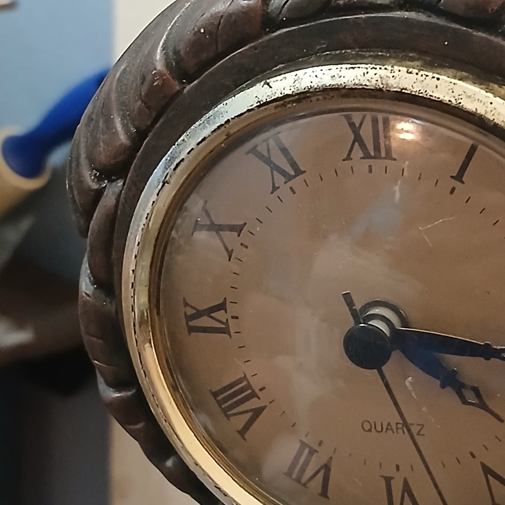Older Monkey Clock Hear No Evil Speak No Evil See No Evil Read