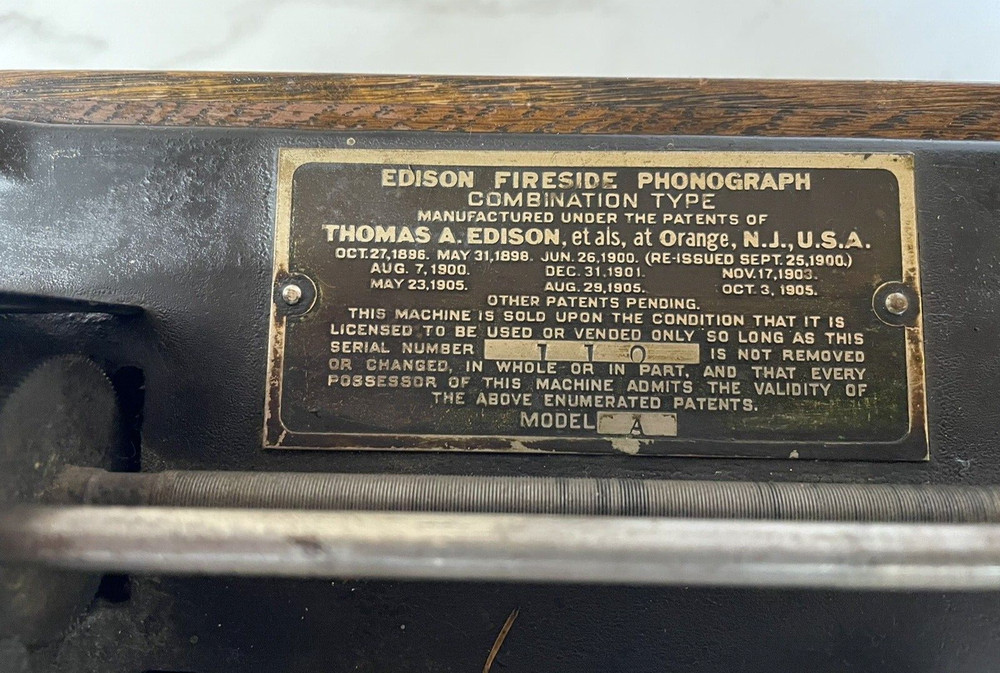 Edison Phonograph Fireside S/N- 110