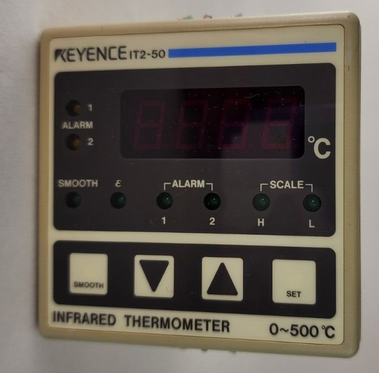 KEYENCE IT2-50 INFRARED THERMOMETER, TESTED