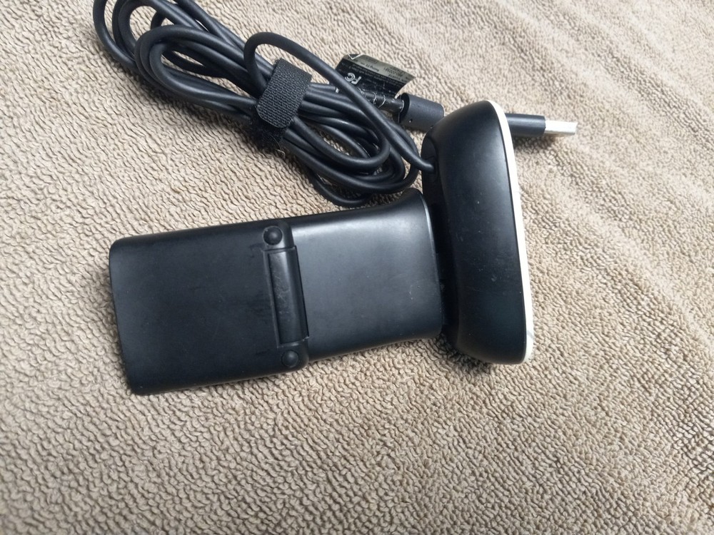 Logitech V-U0018 USB HD 720p Webcam with Built-in Microphone - Tested & Working