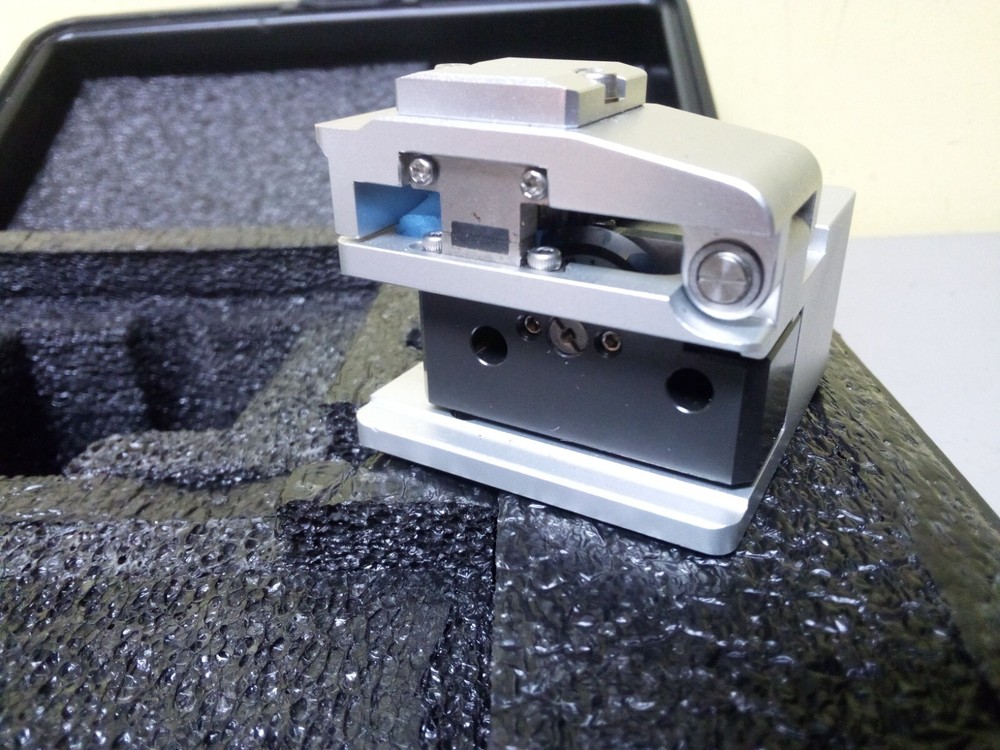 Leviton Fiberoptic Cable Cutter