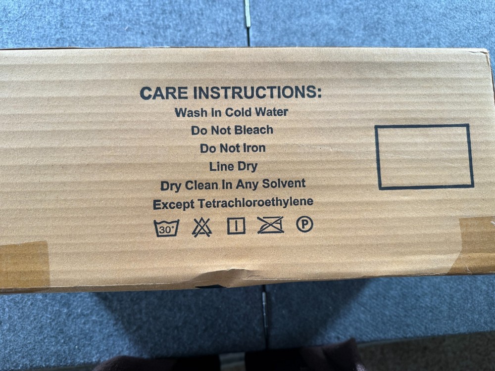 Utopia Bedding Premium Comforter Queen White Down Alternative Quilted Polyester