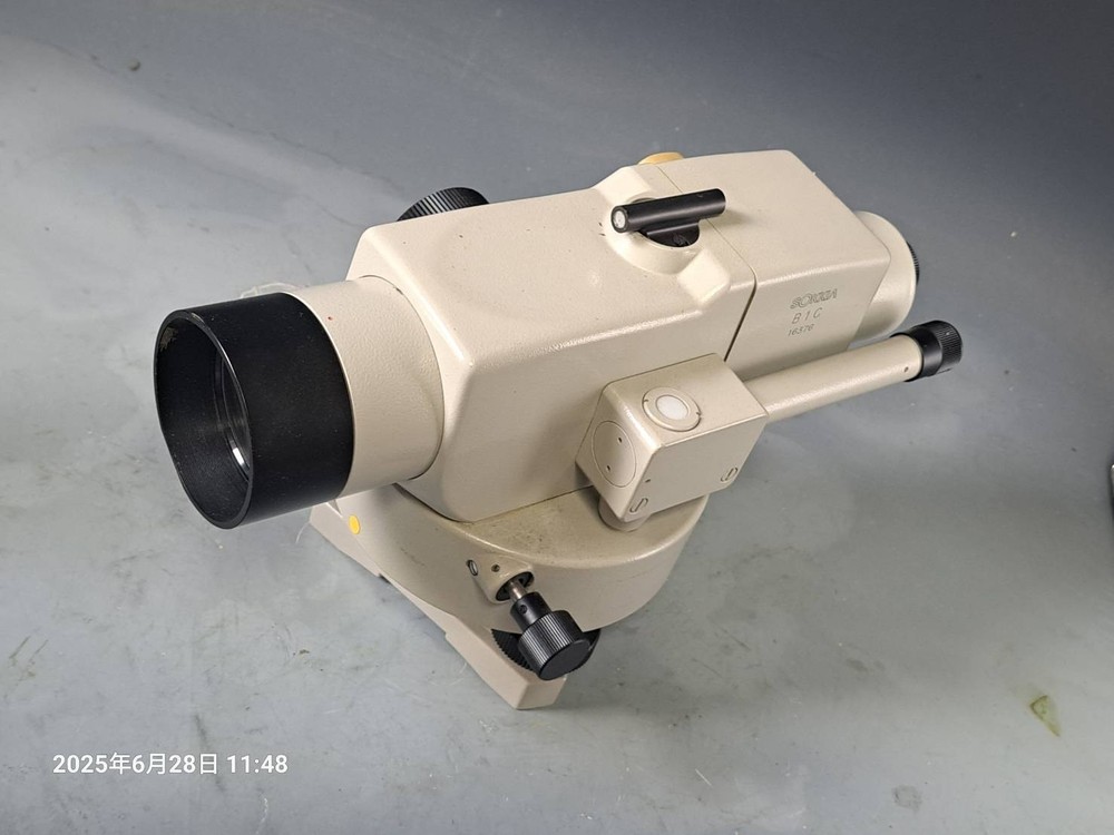 Sokkia B1C Auto level w. NEW MICROMETER