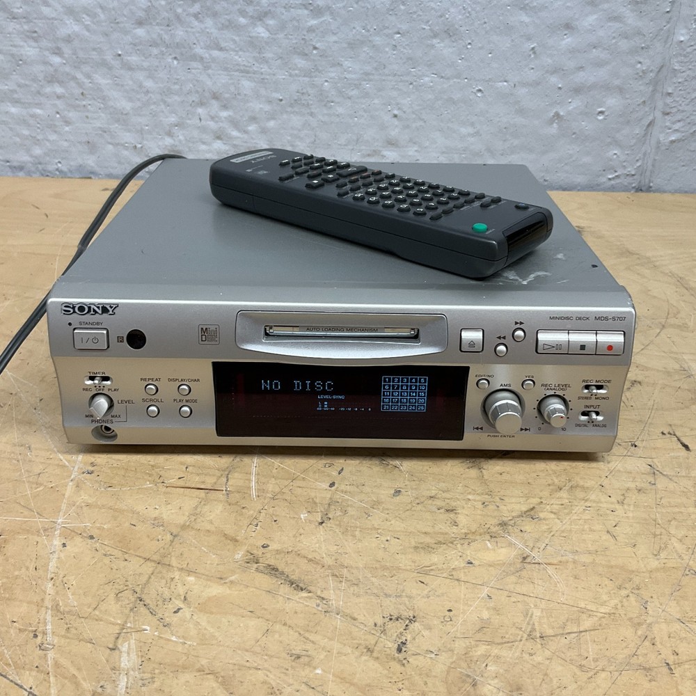 SONY MDS-S707 Mini Disc Recorder Tested and Working w/ Remote NICE