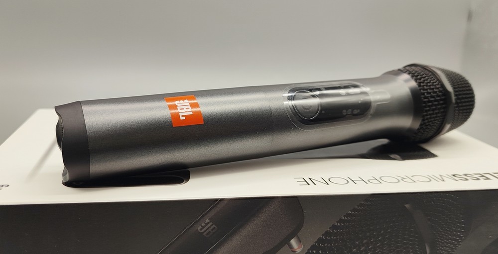 JBLWIRELESSMICAM 2 Wireless Dynamic Microphones with Receiver New CA stock