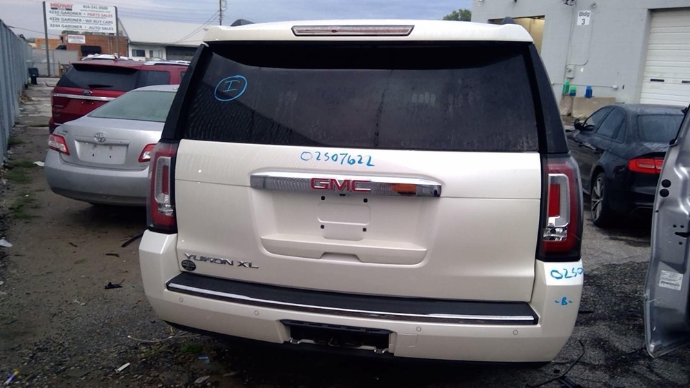 Used Blind Spot Detection System Warning Control Module fits: 2015 Gmc Yukon xl