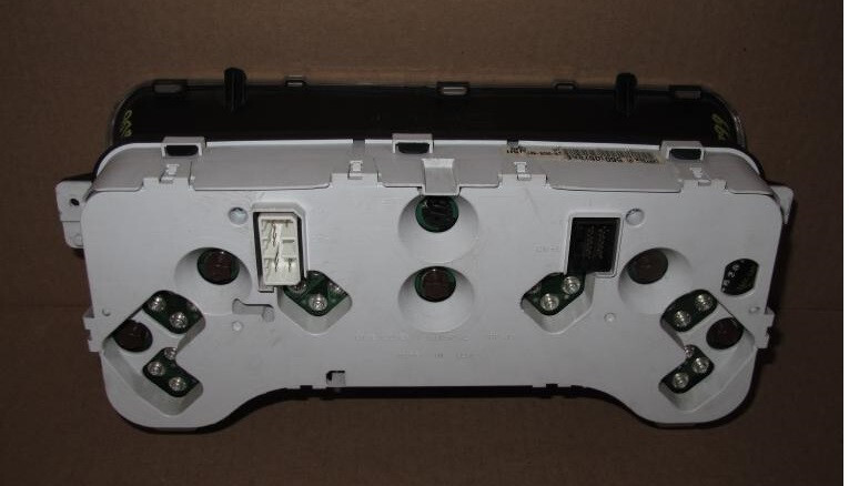 2003 JEEP WRANGLER ODOMETER INSTRUMENT GAUGE CLUSTER *INCLUDES MILEAGE PROGRAM*