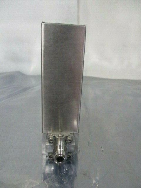 Unit Model 1660, Mass Flow Controller, UFC-1660, 200 cc / Ar, 421840