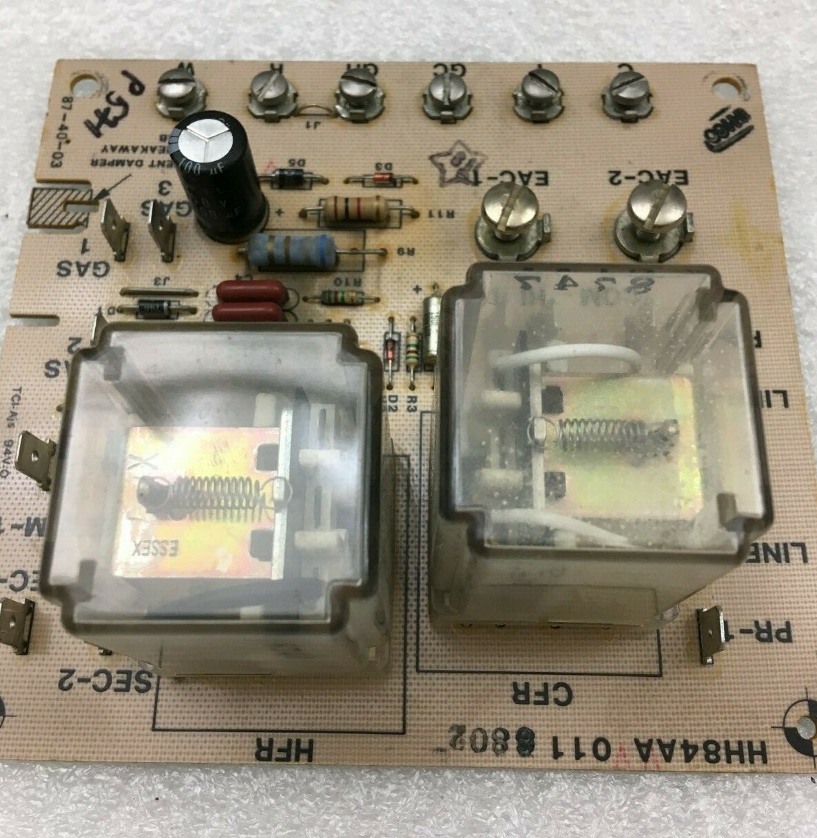 Carrier Bryant HH84AA011 Furnace Control Circuit Board used FREE shipping #P571