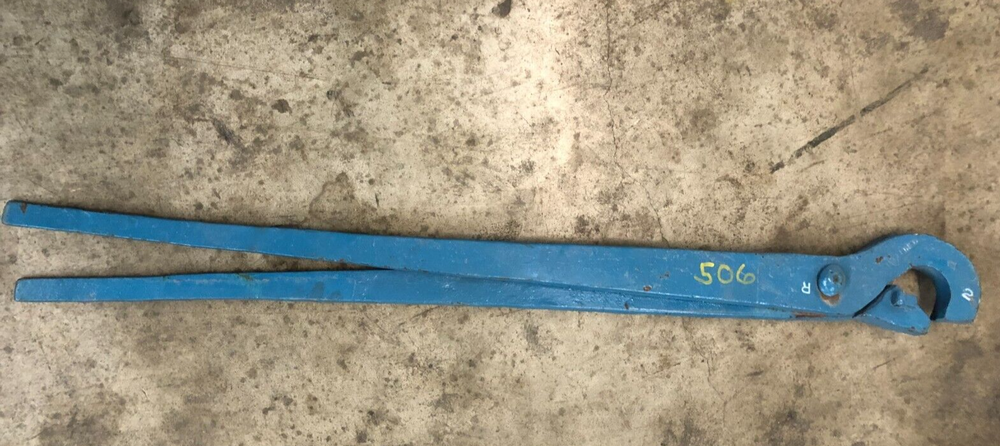 2" ADJUSTABLE PIPE TONGS WITH EXTRA LONG 46" HANDLES