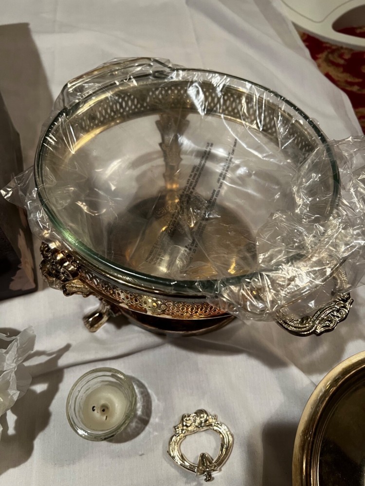 Silver Plated Food Warmer. Two Quart Capacity.