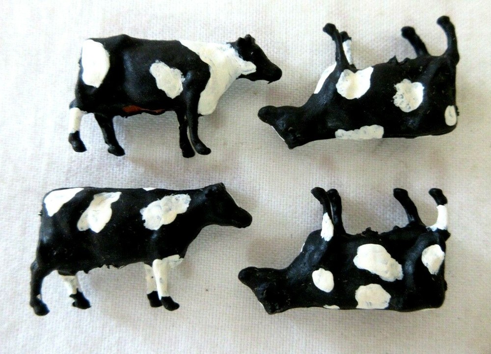 HO SCALE 4 CUSTOM PAINTED HOLSEIN COWS