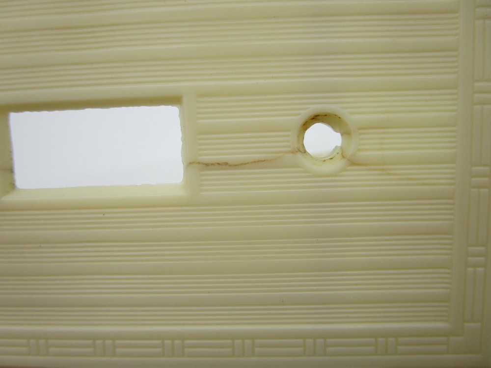 BRYANT Ribbed Ivory Double Push Button Switch Plate Outlet Cover Deco c1940s 50s