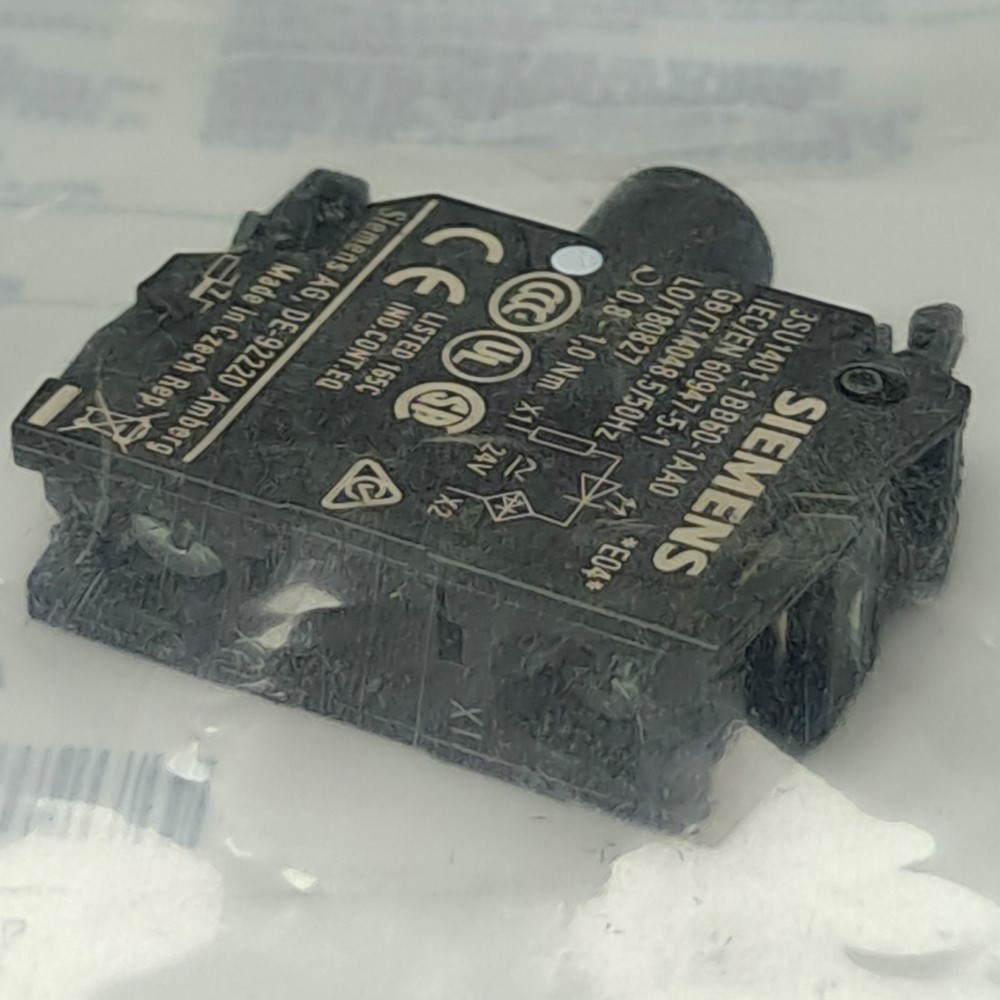 Siemens 3SU1401-1BB60-1AA0 LED Module, White, Screw Terminal, 24VAC/DC