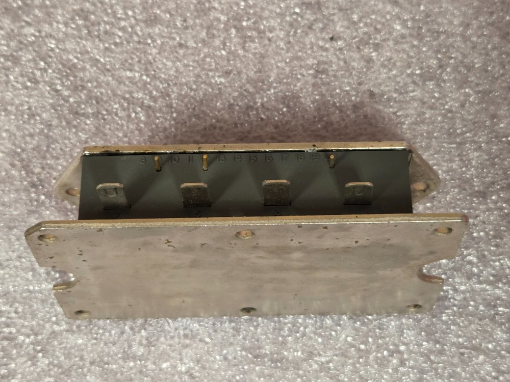 '1 PIECE' - PN# FBH-60-004, FBH-60-4 - LAMBDA - POWER HYBRID VOLTAGE REGULATOR