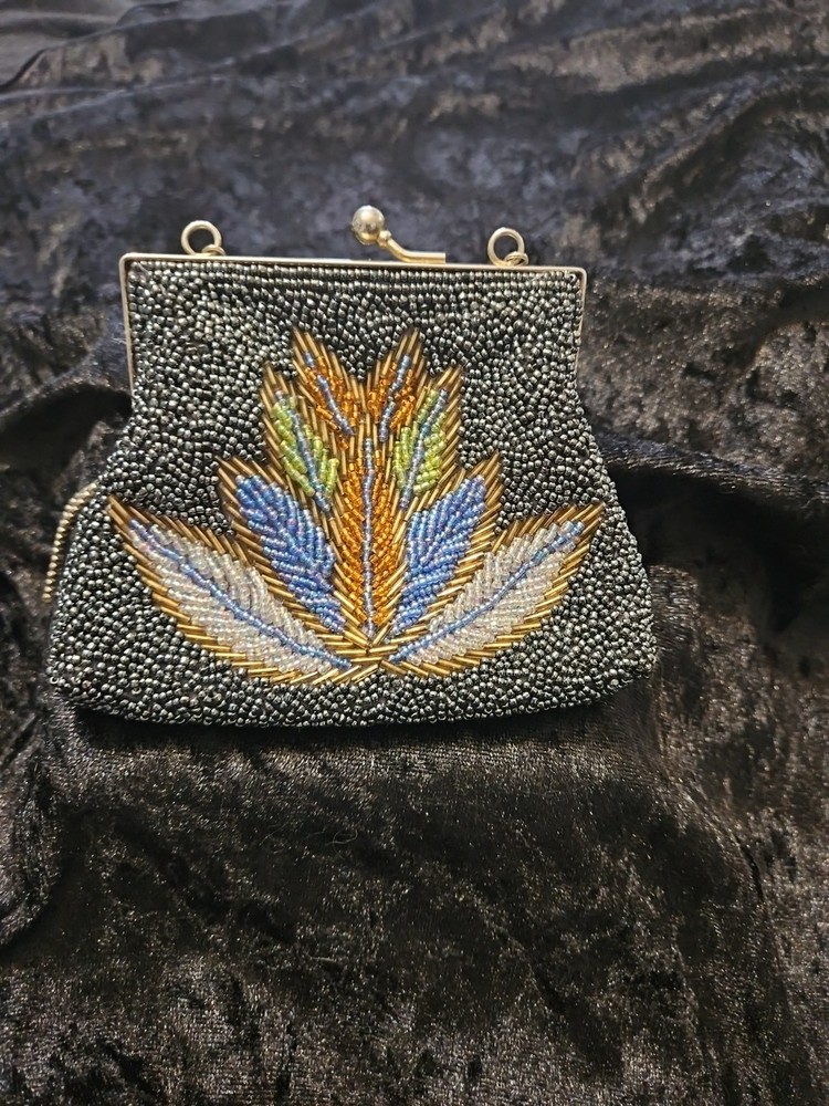 Boho Retro Vtg 1960s Seed Bead Small Evening Clutch Maple Leaf