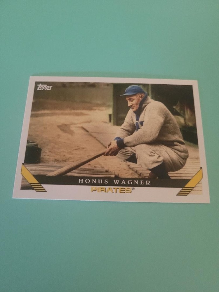 !!!    HONUS WAGNER  TOPPS  BASEBALL  CARD $$